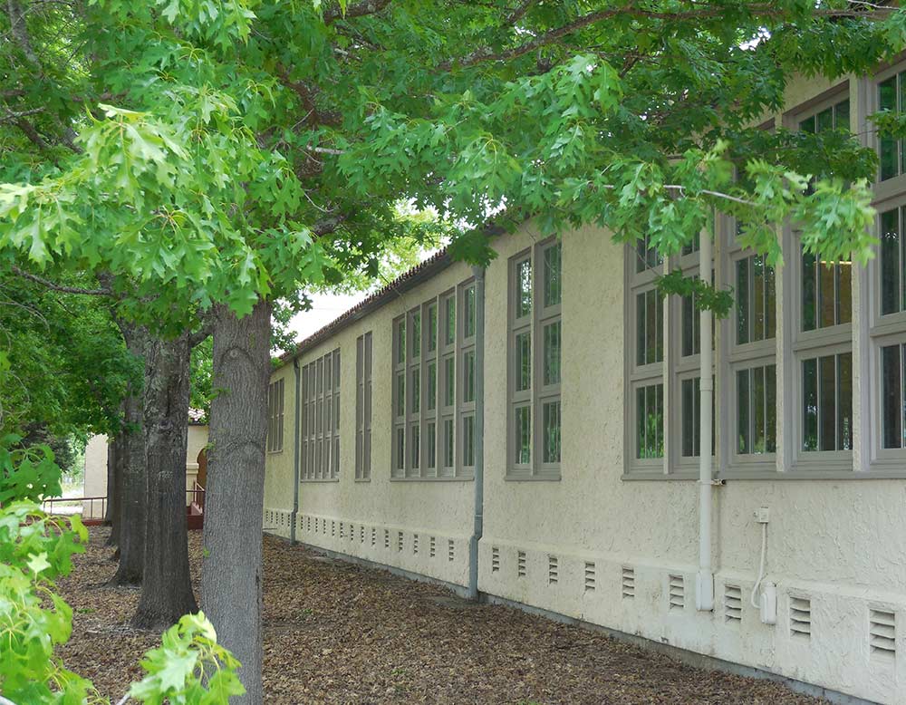 Healdsburg Elementary School Side Windows